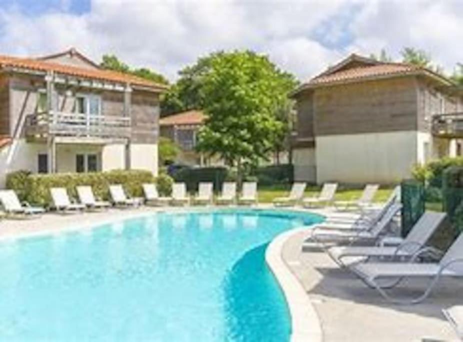 Aureilhan-Appartemant 4-6 Pp Piscine Cosy En Bord Lac Kültér fotó